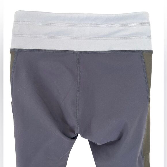 Fabletics Powerhold Grey/Olive Green Colorblock Cargo Leggings - Picture 6 of 9